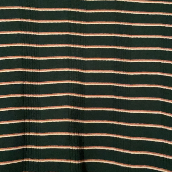 AE Crop T Shirt - Picture 2 of 2